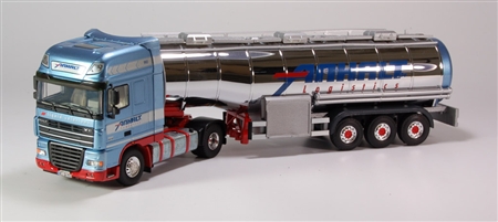 Anhault Daf xf ssc with tanker

185 euro